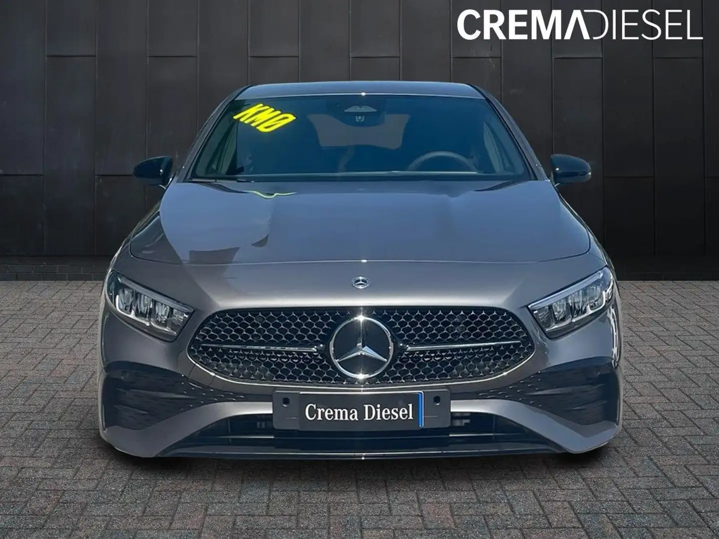 Mercedes-Benz A 180 A d AMG Line Advanced Plus Auto Grigio - 2