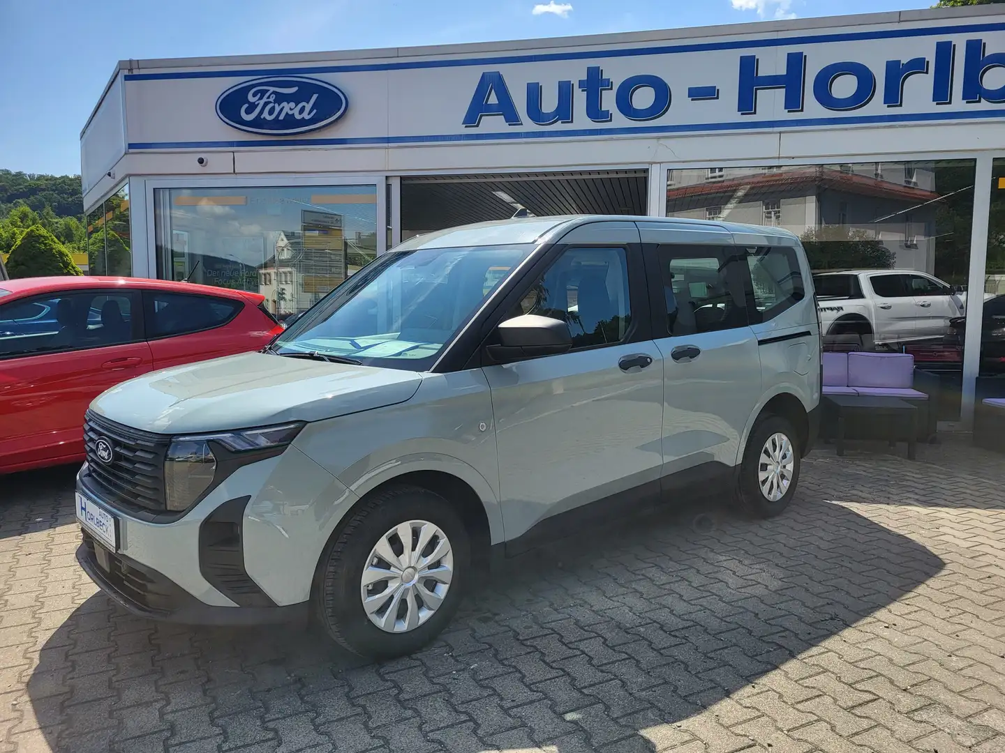 Ford Tourneo Courier Trend Gris - 2