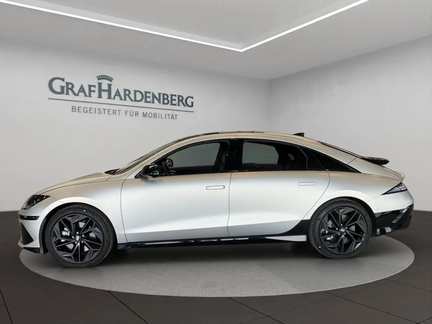 Hyundai IONIQ 6 77,4kWh 4WD First Edition Gold - 2