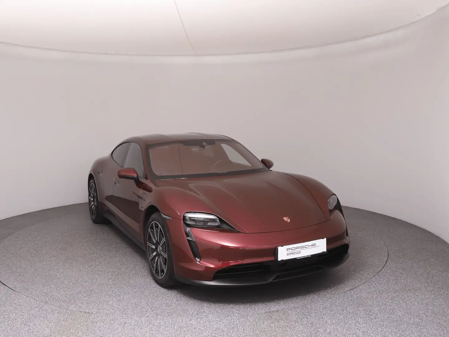 Porsche Taycan Rouge - 2