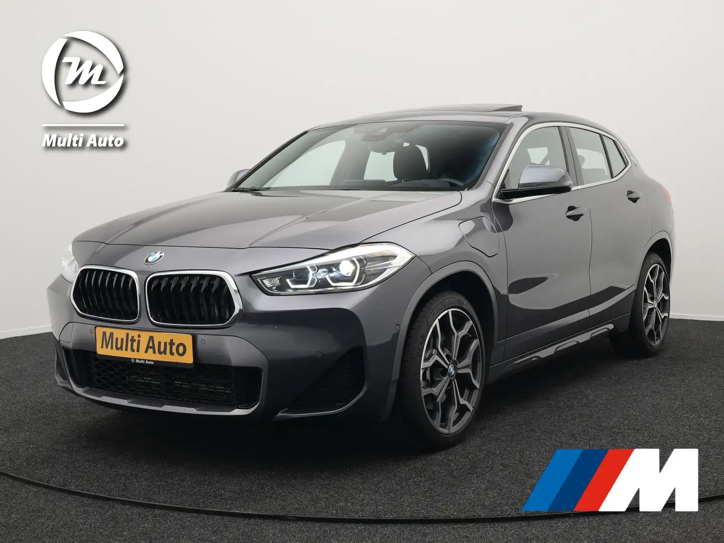BMW X2 xDrive25e M sport X Plug in Hybrid | PHEV | Panoda Grijs - 1
