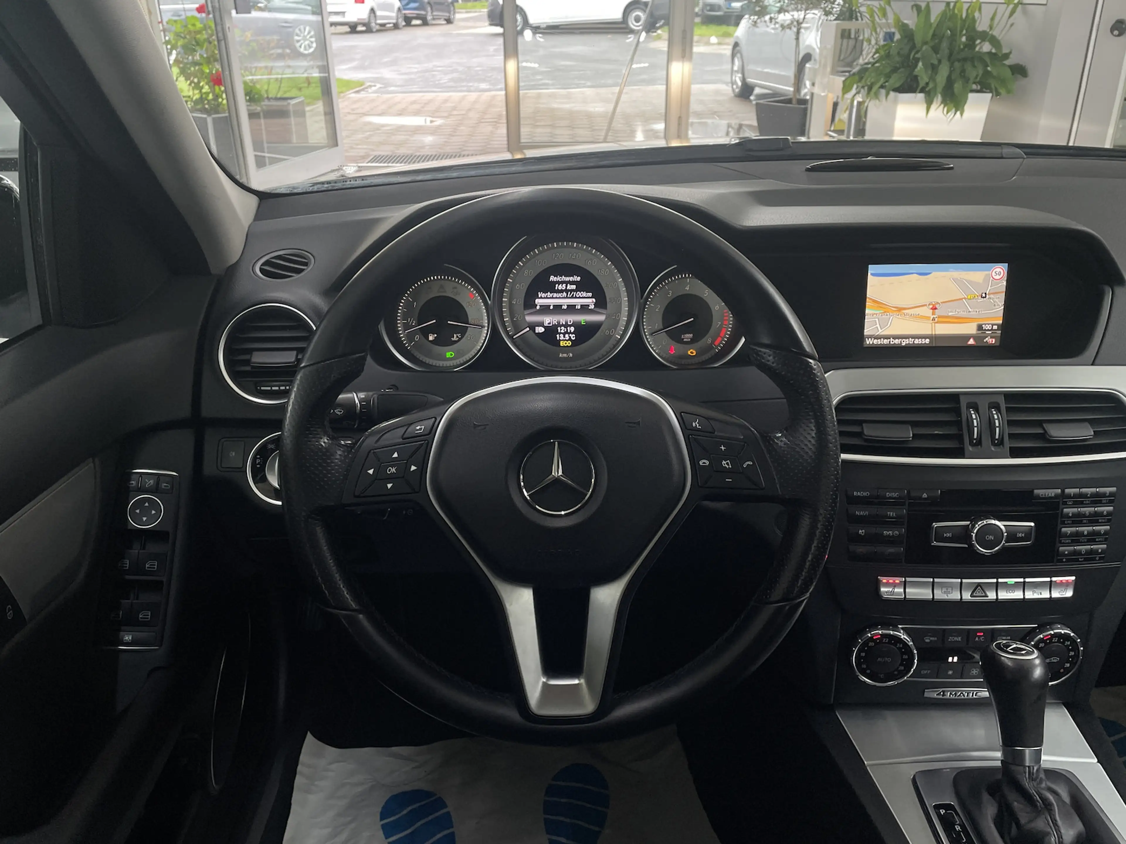 Mercedes-Benz C 350 CGI Aut. 4Matic Leder Navi Bi-Xenon AHK — photo 15