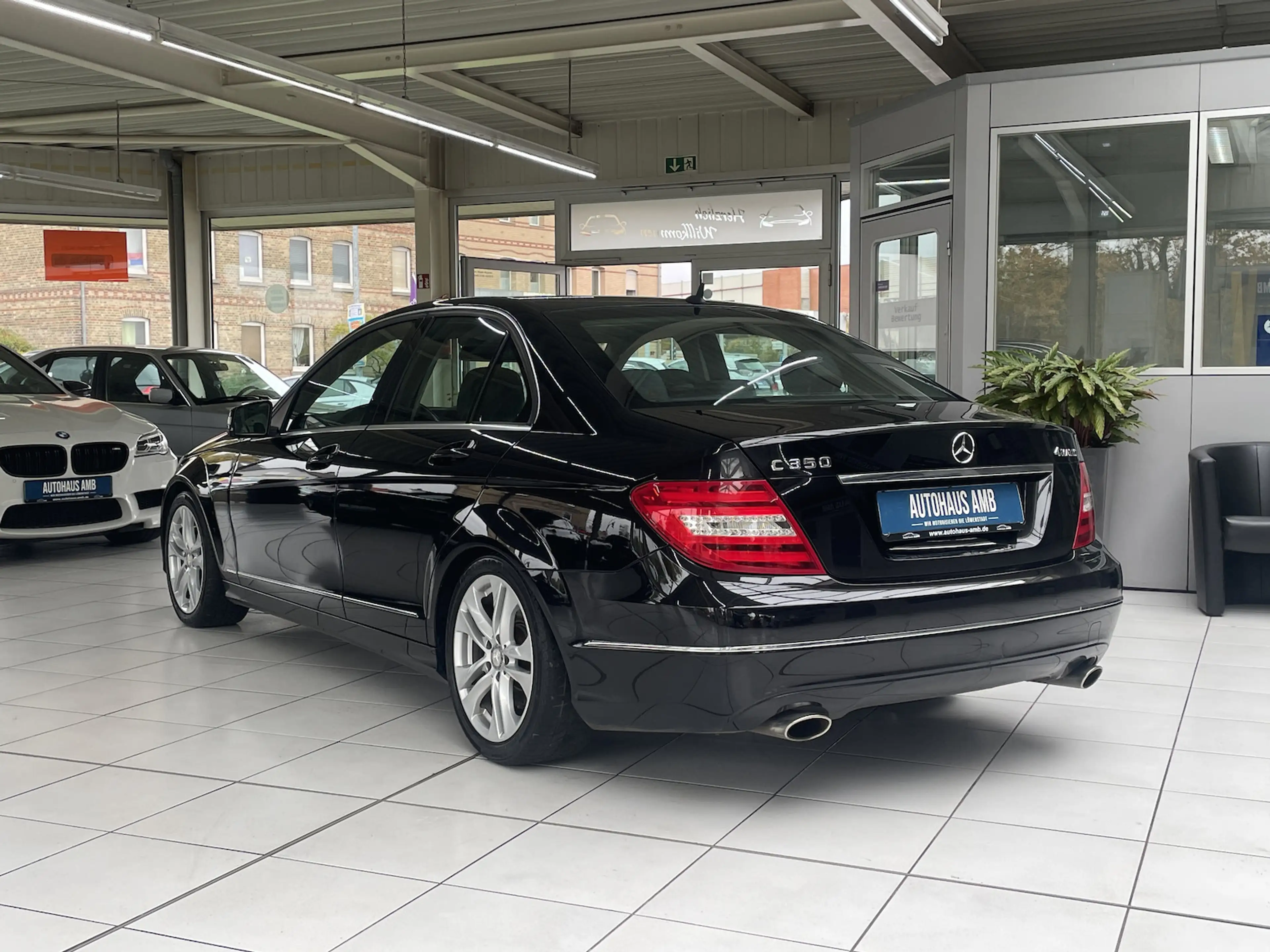 Mercedes-Benz C 350 CGI Aut. 4Matic Leder Navi Bi-Xenon AHK — photo 4