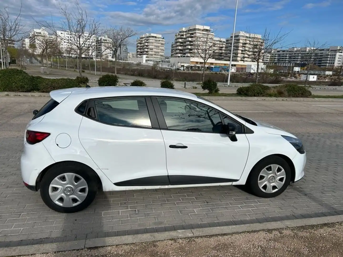 Renault Clio 1.5dCi eco2 Energy Authentique 75 Blanco - 1