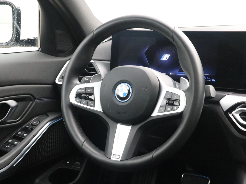 BMW 320 3 Serie 320e — photo 2
