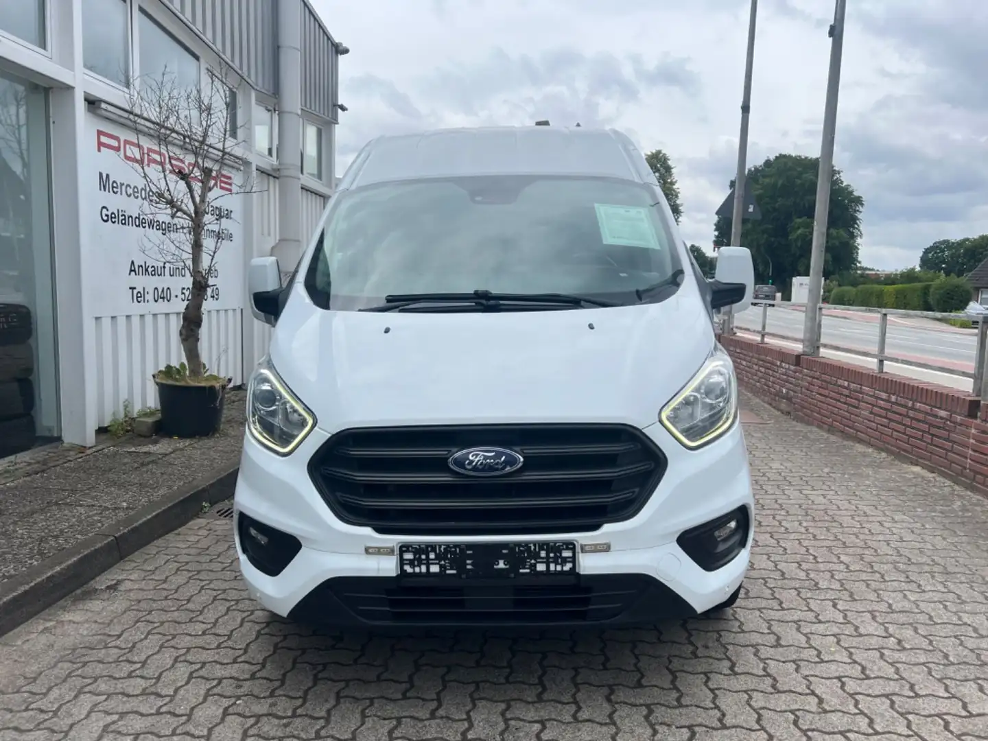 Ford Transit Custom TRANSIT CUSTOM 320 L2H2 TREND STANDHZ/HOCHDACH Weiß - 2