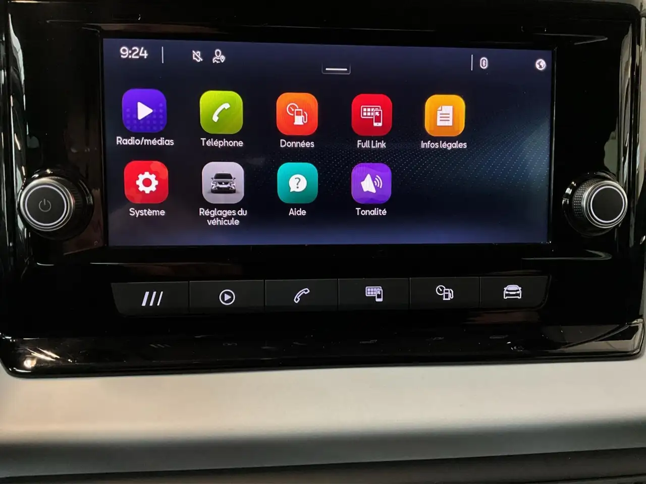 SEAT Arona Style+DSG+Led+P.Luxe+LM17 13