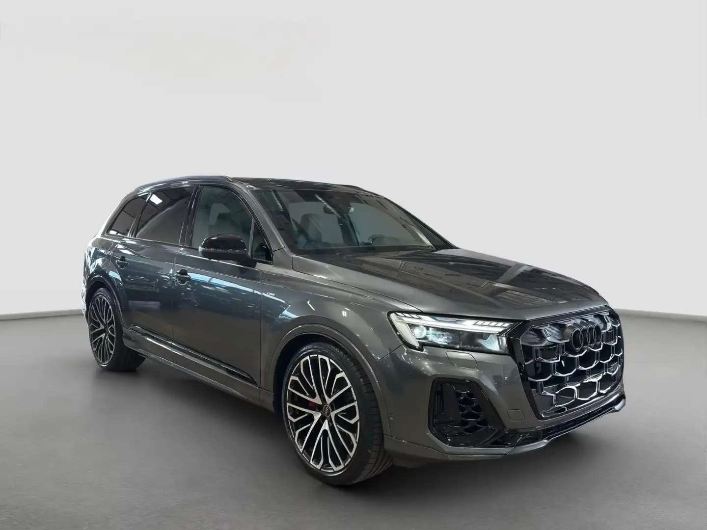 Audi Q7 NEW MODEL PLUG IN S-EDITION 490PK 4WS/HEAD/MAS-25% Grijs - 1