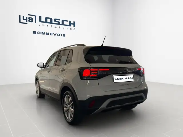 Volkswagen T-Cross view 7