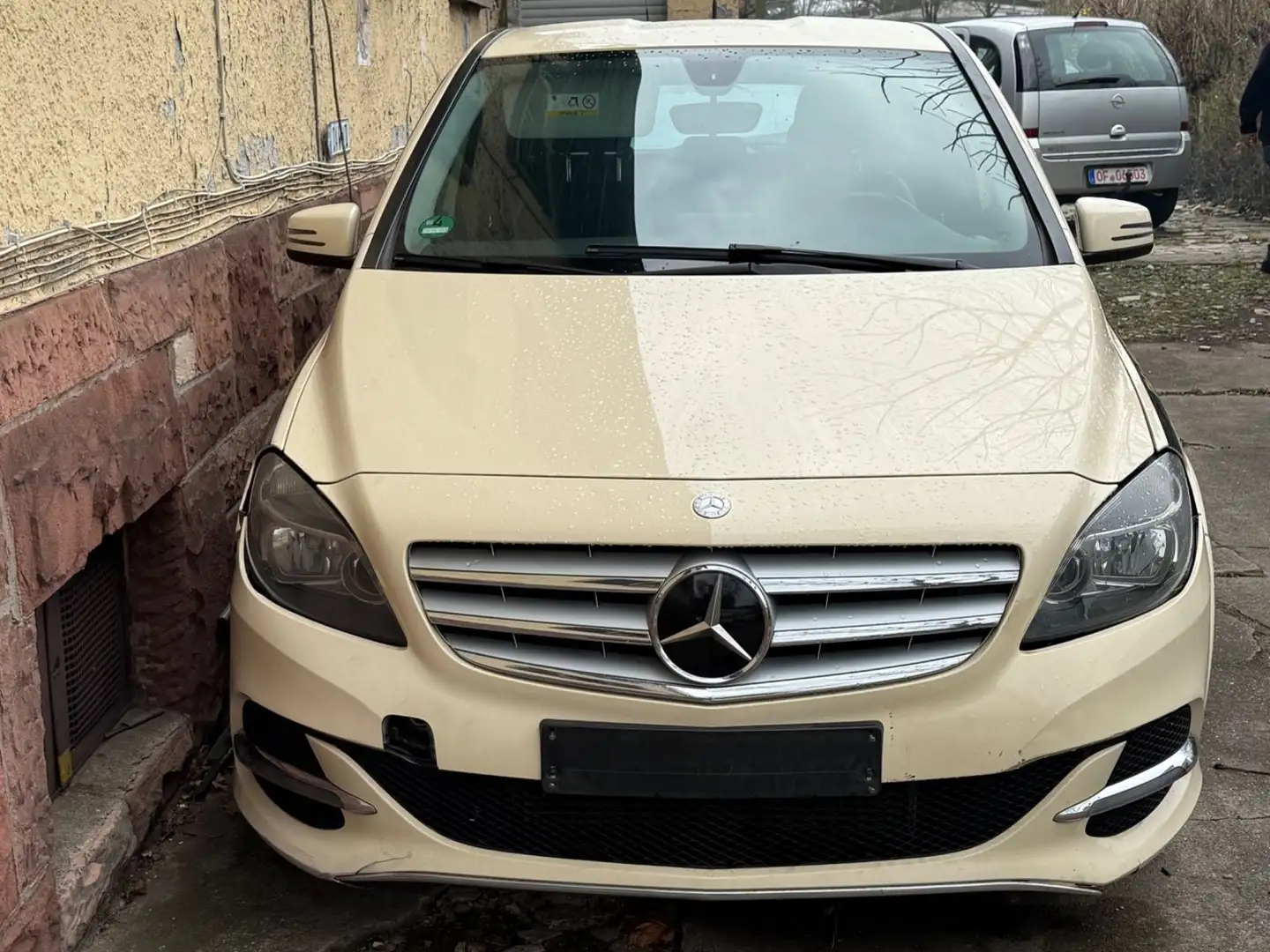 Mercedes-Benz B 200 c NGD Getriebeschaden - 1