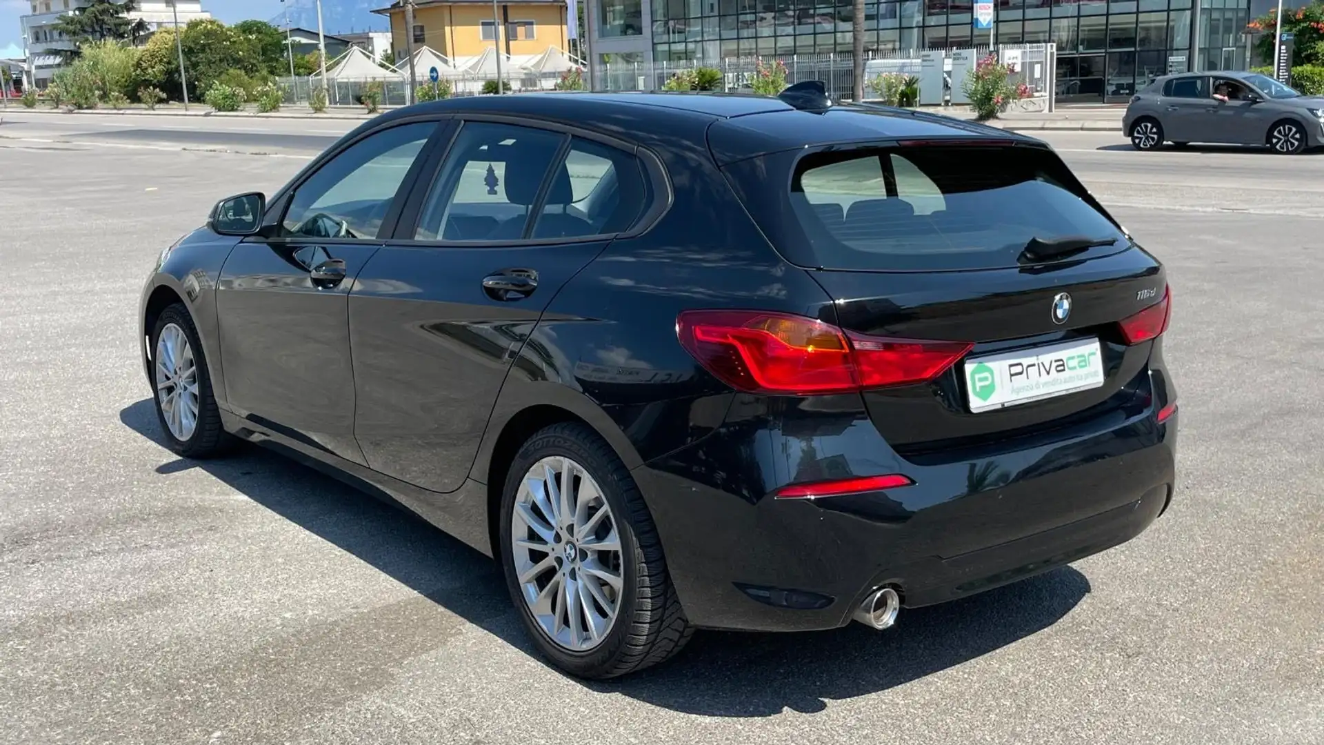 BMW 116 116d Business Advantage auto - 1