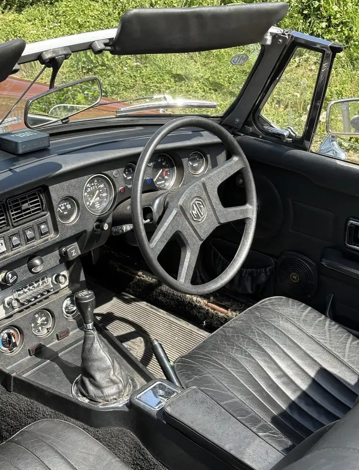 MG MGB RHD, Overdrive, Batterie & Bremsen hi neu, foto 12