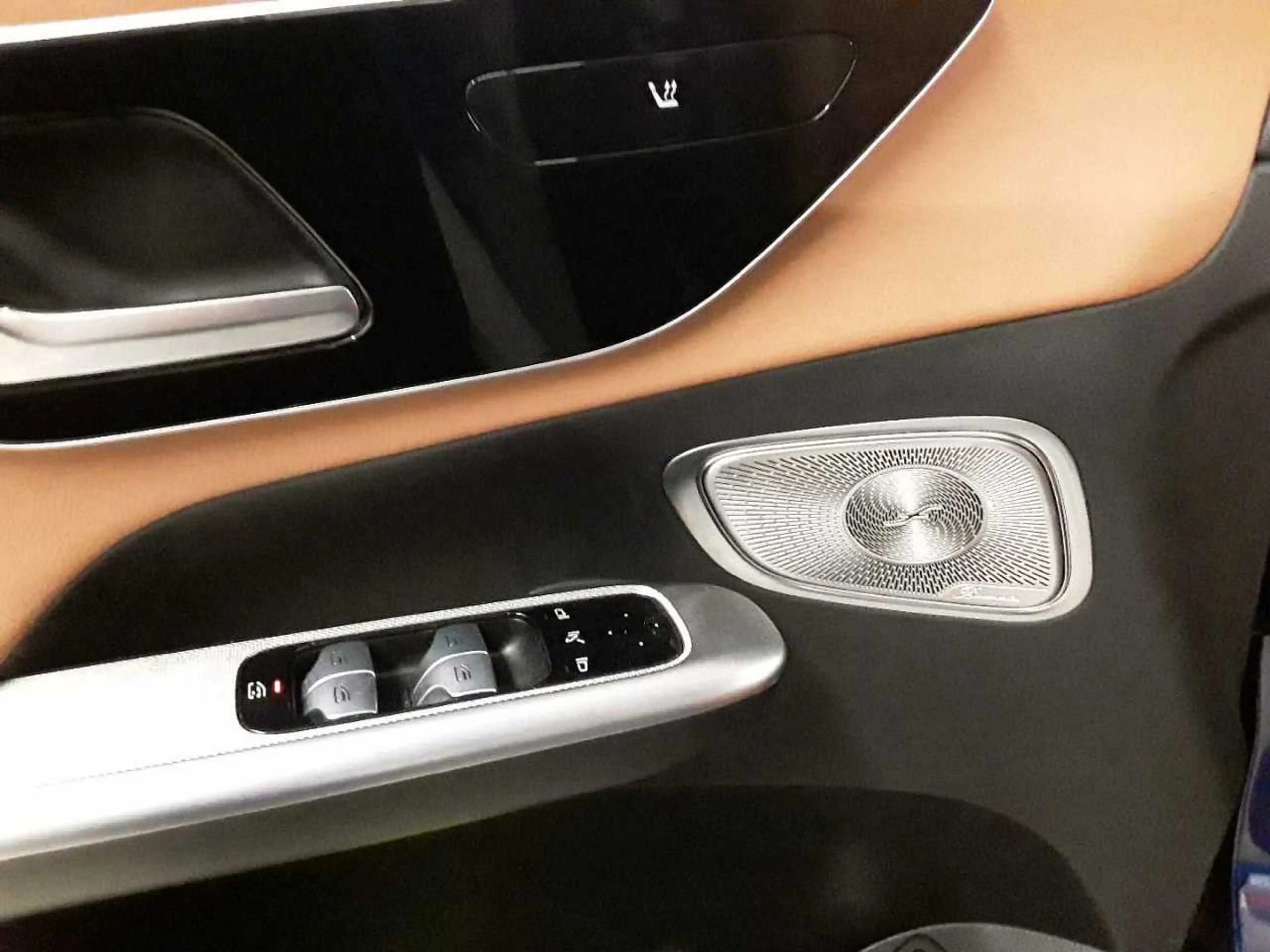 Mercedes-Benz GLC 220 d  NewModel Burmest*Pano*Distro*Kamera*L — photo 15