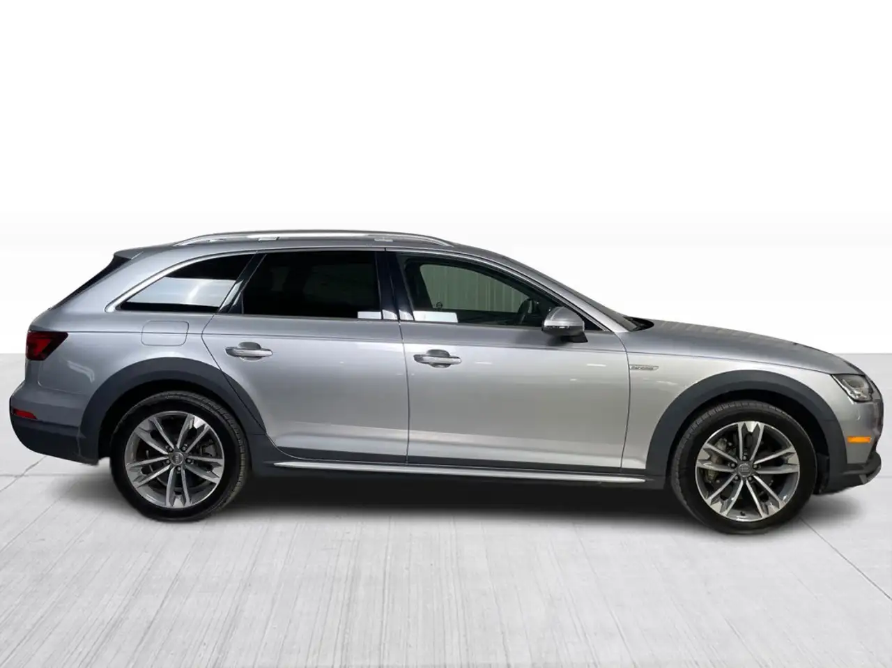 Audi A4 allroad снимка Audi A4 allroad