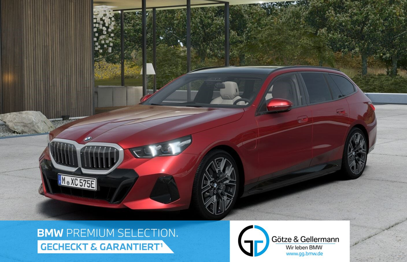 BMW 550 e xDrive Touring M Sport //Stop&Go B&W Pano
