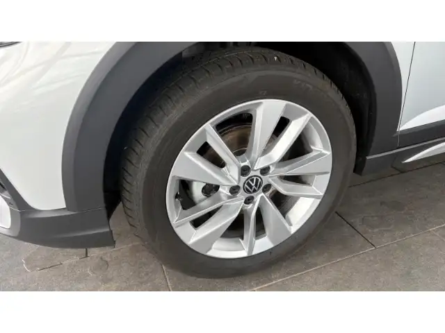 Volkswagen Taigo view 4