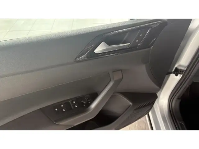 Volkswagen Taigo view 11