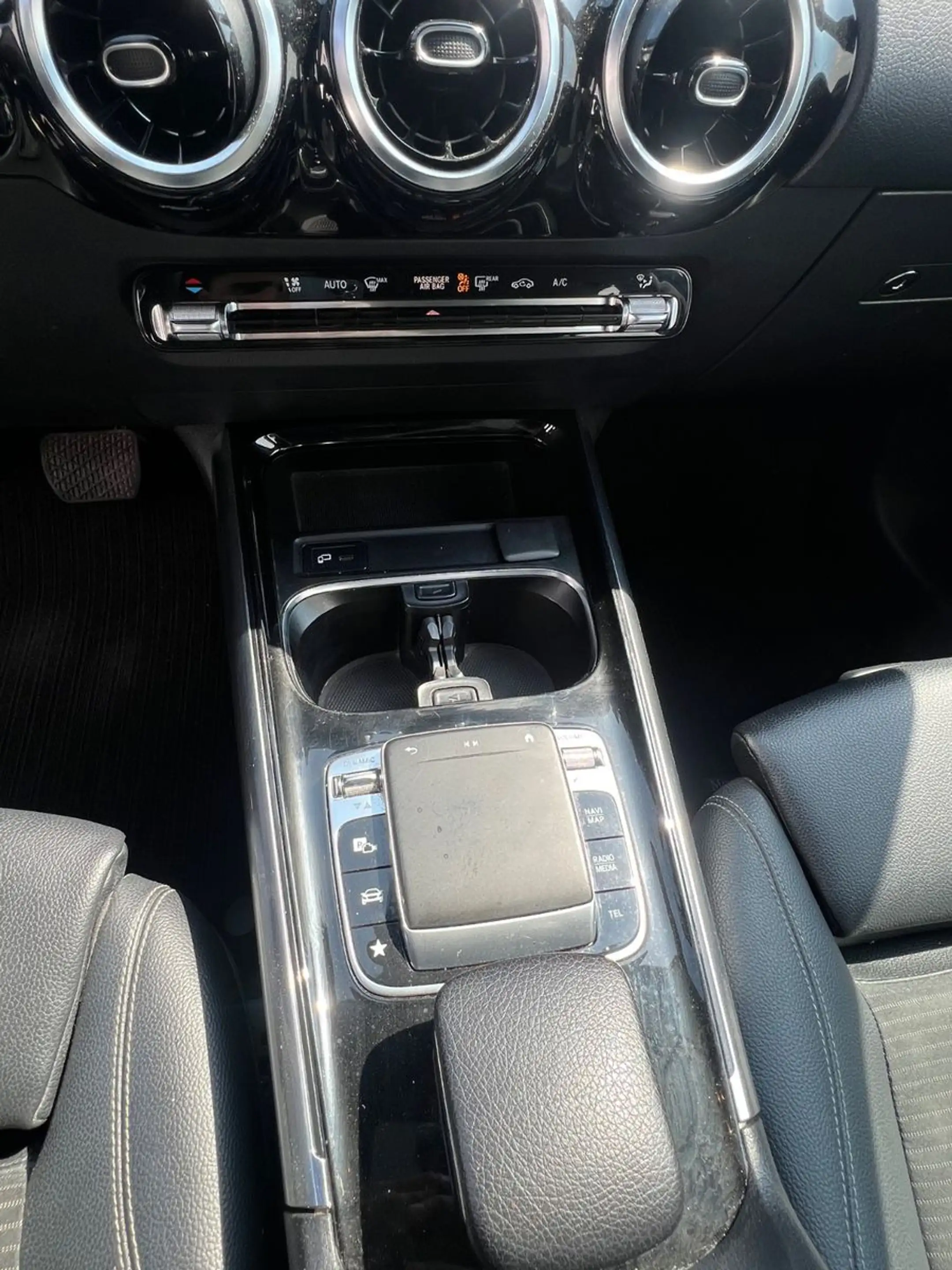 Mercedes-Benz B 180 B B 180 d — photo 11