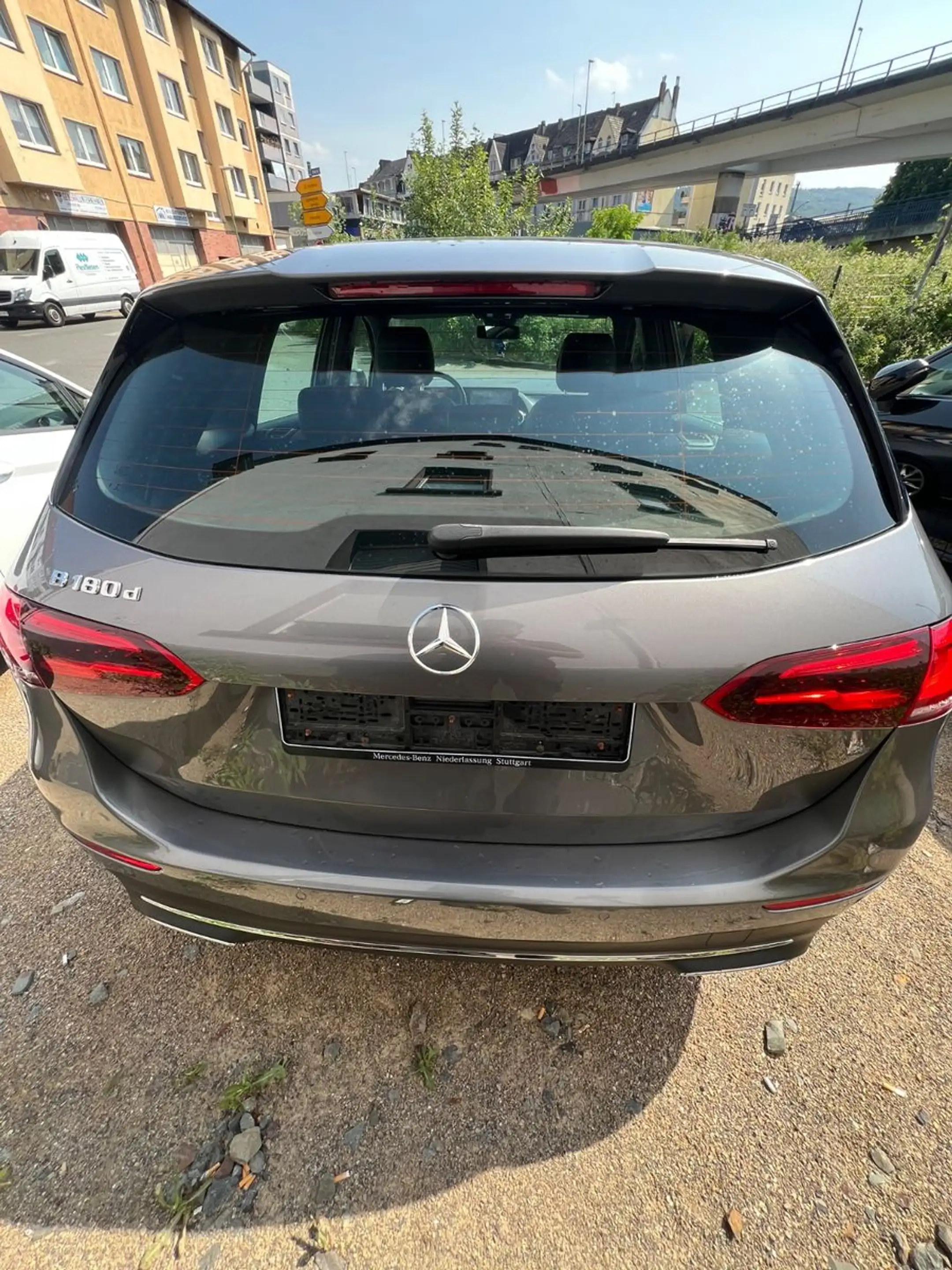 Mercedes-Benz B 180 B B 180 d — photo 4