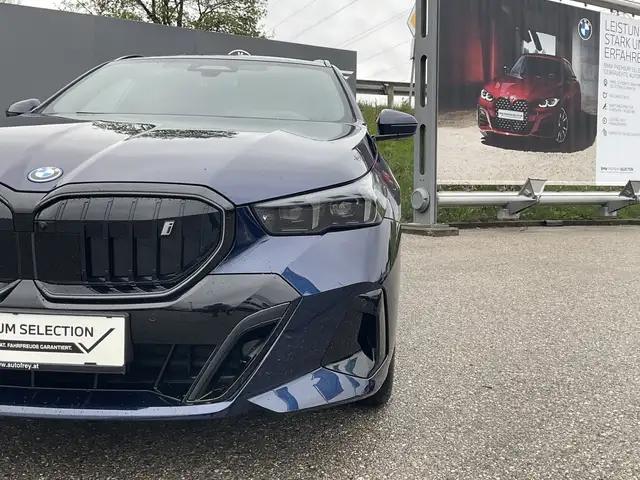 BMW i5 xDrive40 Ansicht 16