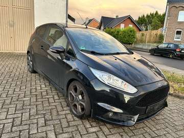 1.6 EcoBoost mit Leder-Sport-Paket ST