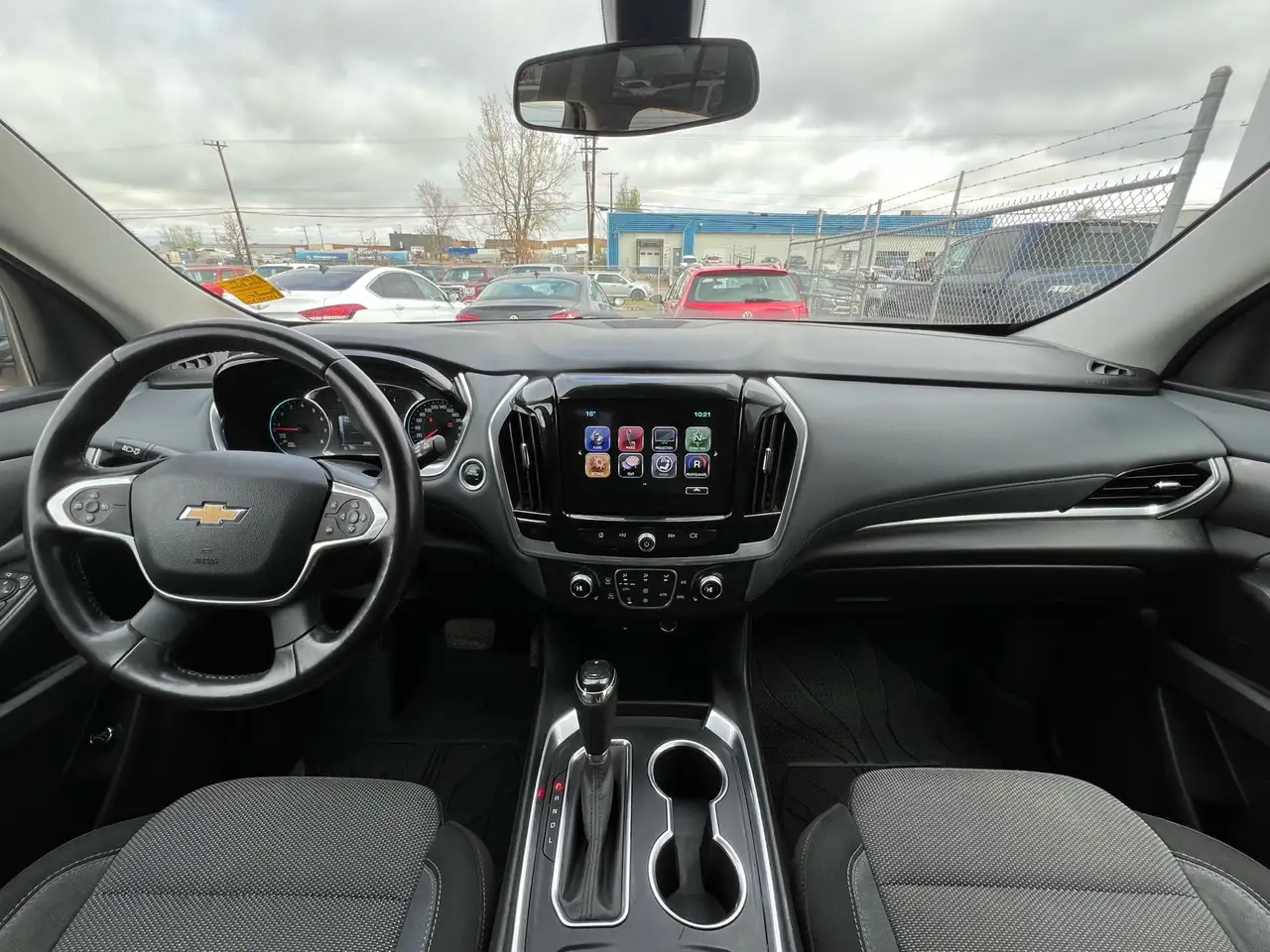 Chevrolet Traverse снимка Chevrolet Traverse