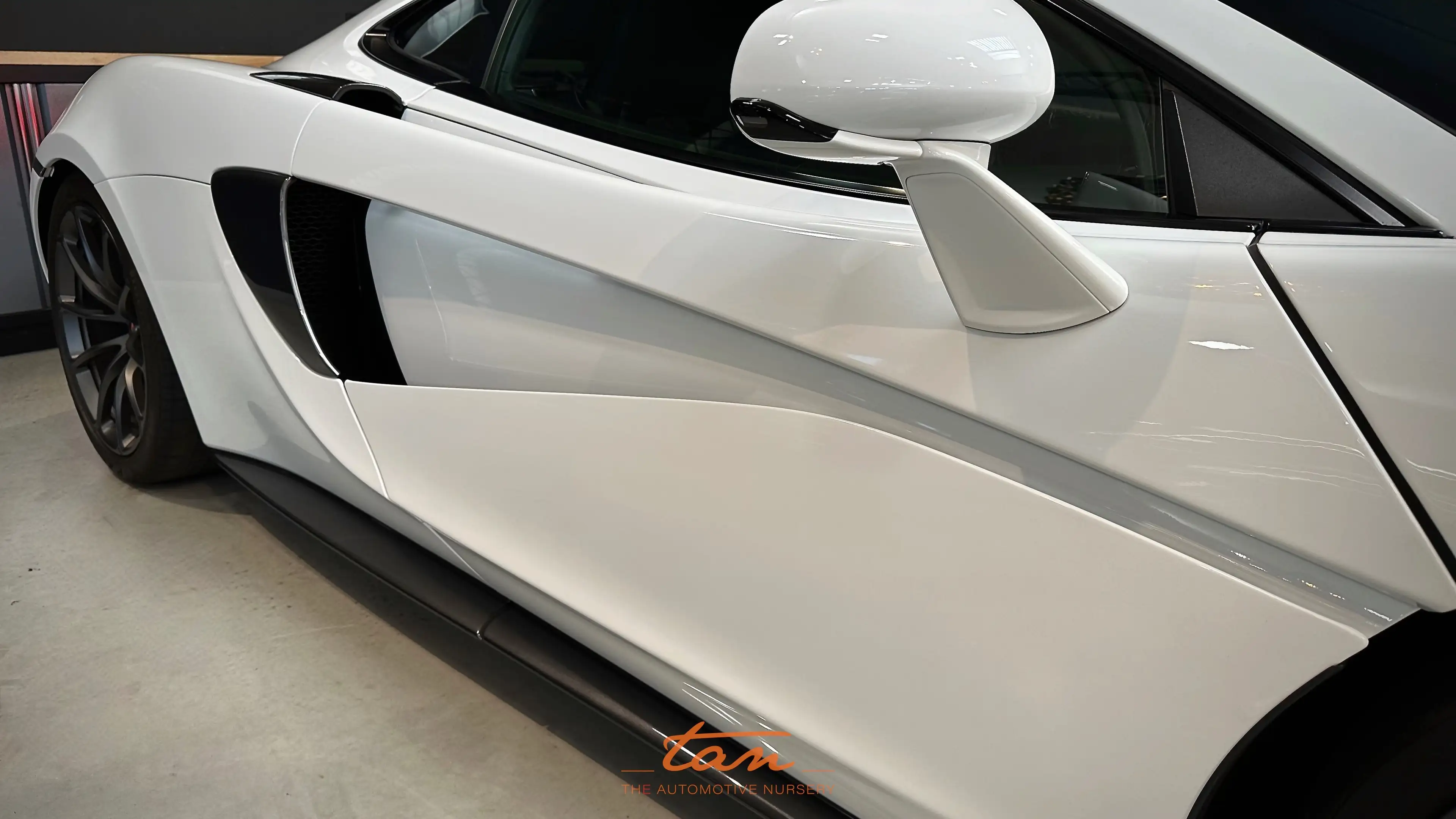 McLaren 570GT 3.8 Bi-Turbo V8 MSO + Sport Pack + Stealth Pack — photo 12