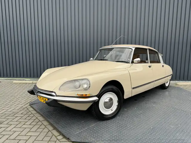 Citroen DS 21 Citroen DS D Super 5 | 3de Eigenaar | Dinitrol