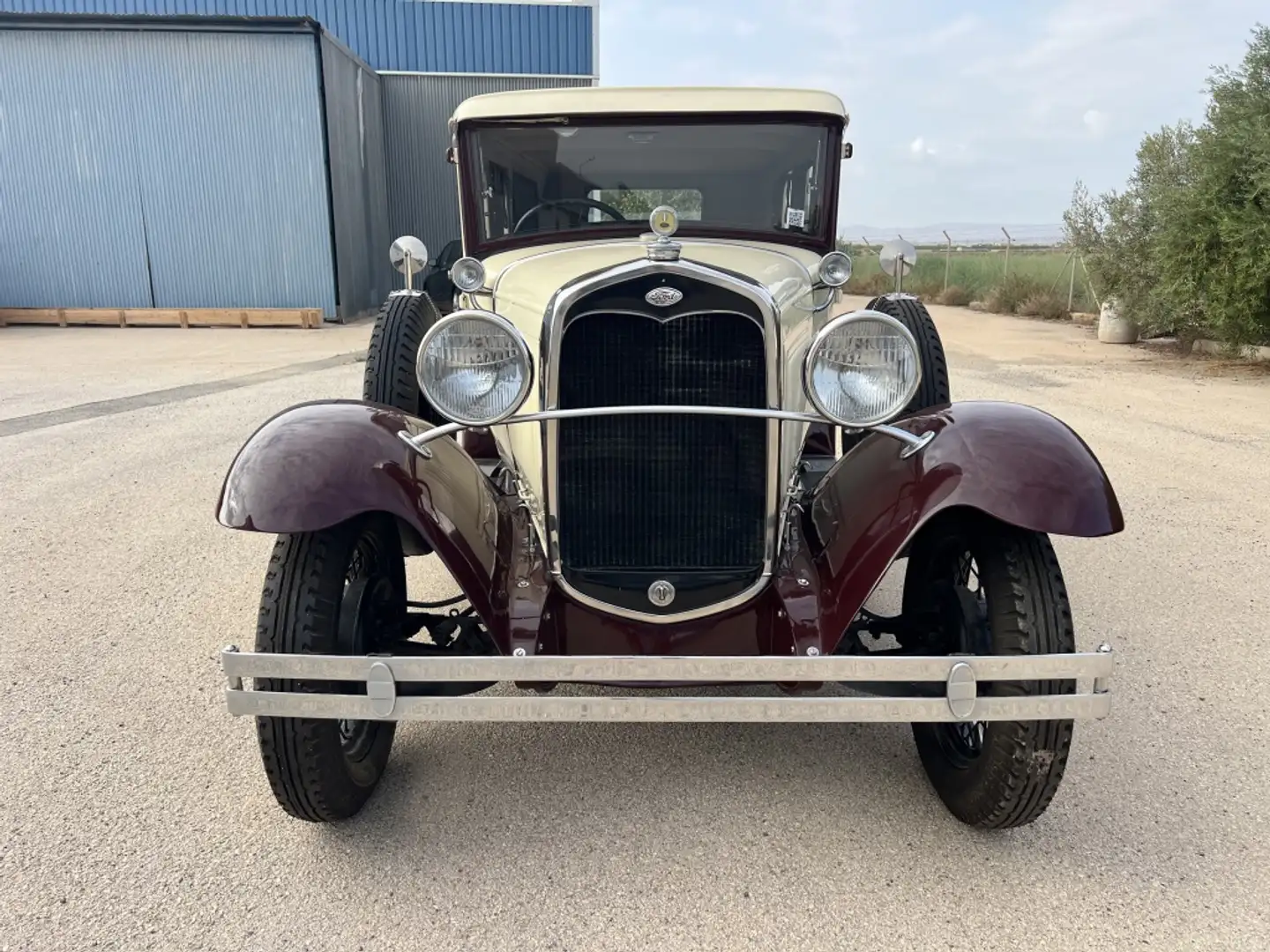 Ford Model A Victoria Galben - 2
