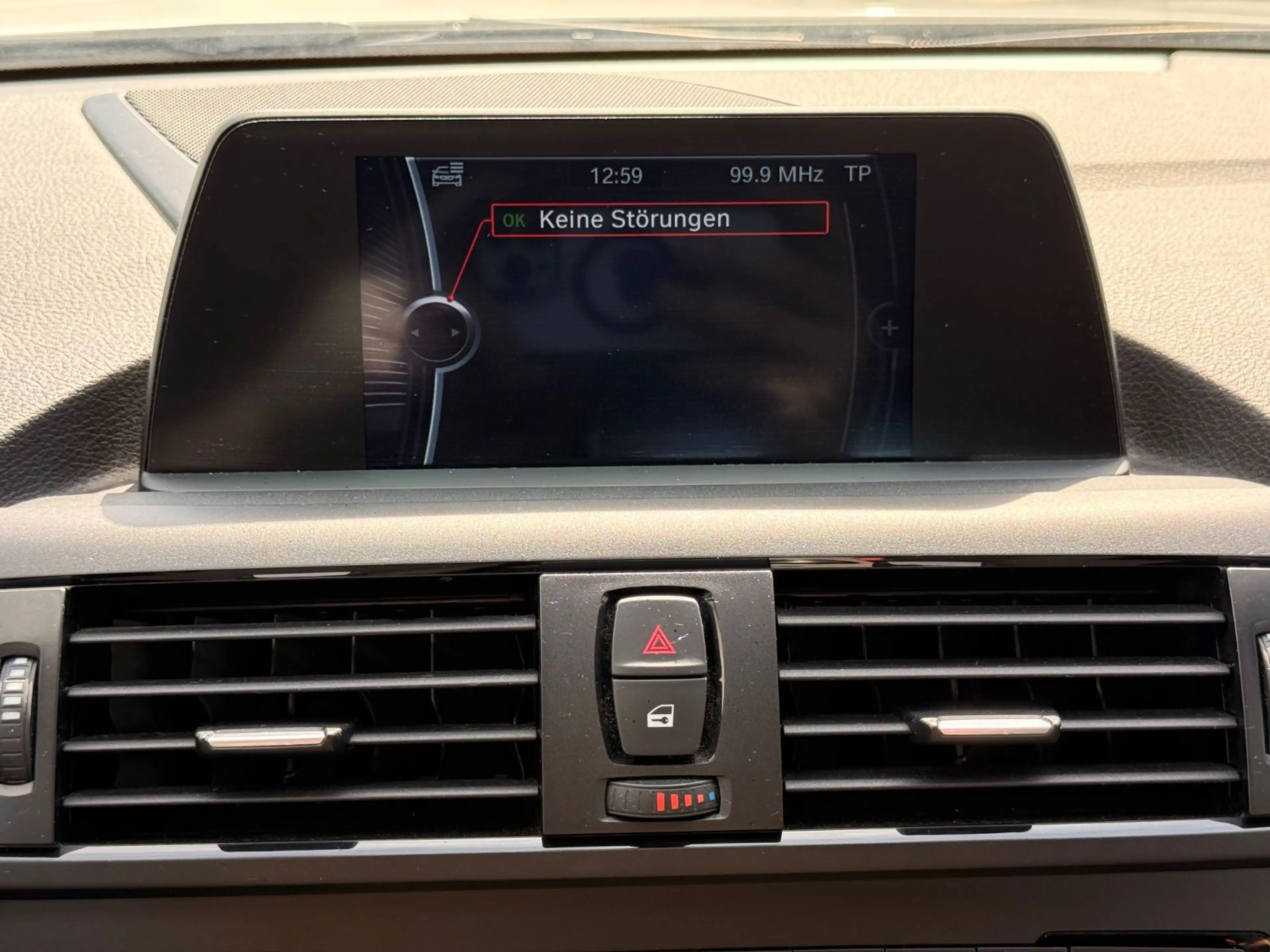 BMW 120 d  5-trg. *Automatik*Tempomat* — photo 24