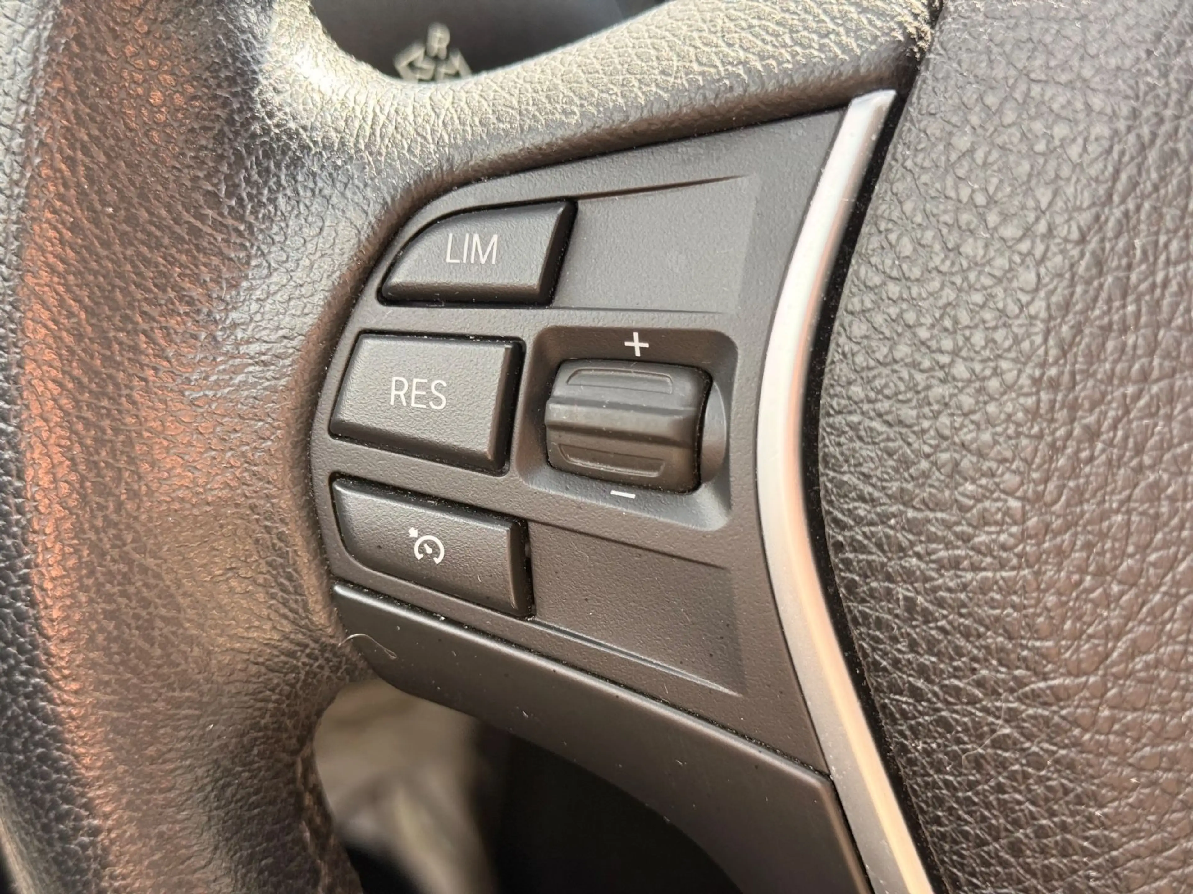 BMW 120 d  5-trg. *Automatik*Tempomat* — photo 15