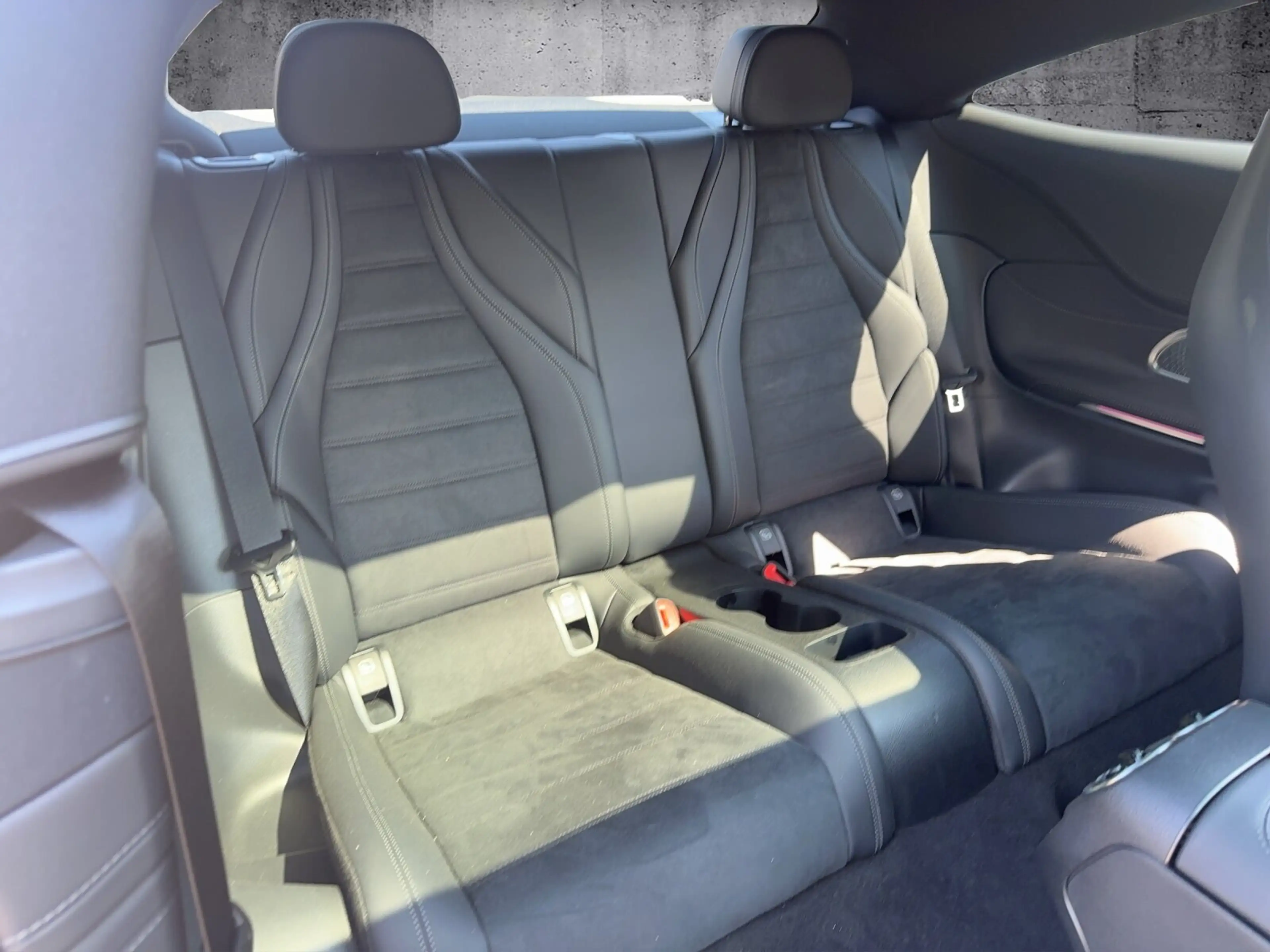 Mercedes-Benz CLE 220 CLE 220d AMG+NIGHT+STHZ+DISTR+PANO+BURM+HUD+360° — photo 13