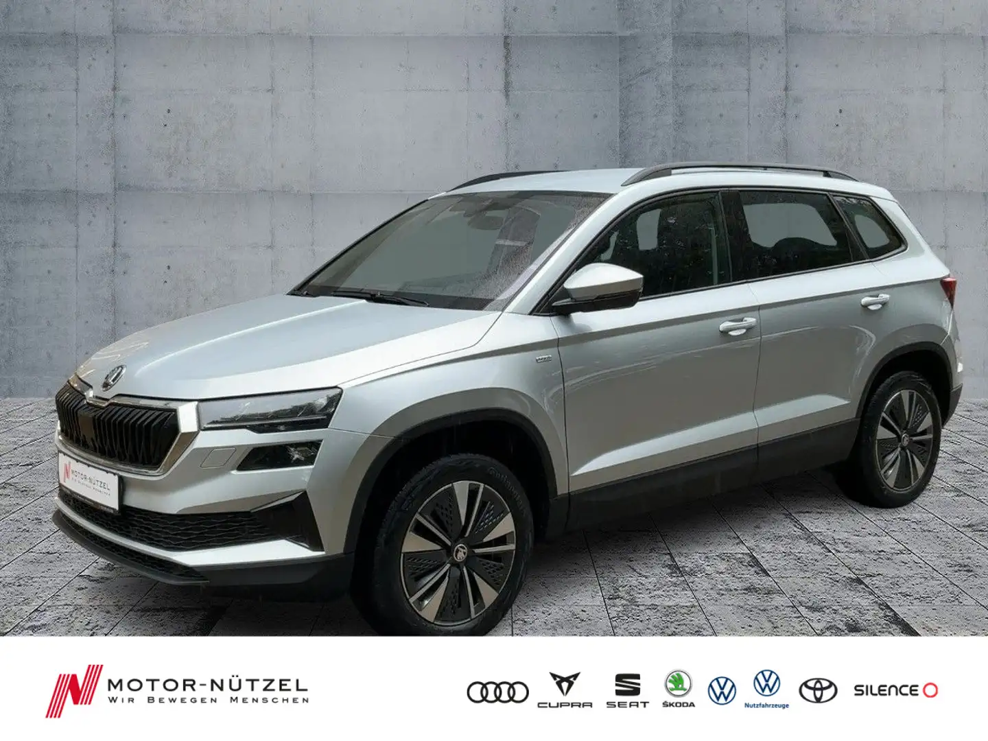 Skoda Karoq 1.5TSI TOUR LED+NAV+APP+ACC+SHZ+PDC+RFK+VC Silber - 1