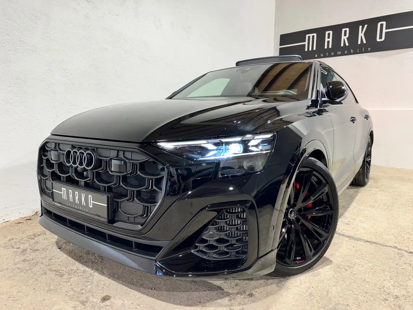 Audi Q8 55 TFSI e quattro "Ahk, Pano, Acc, uvm." Nero - 1