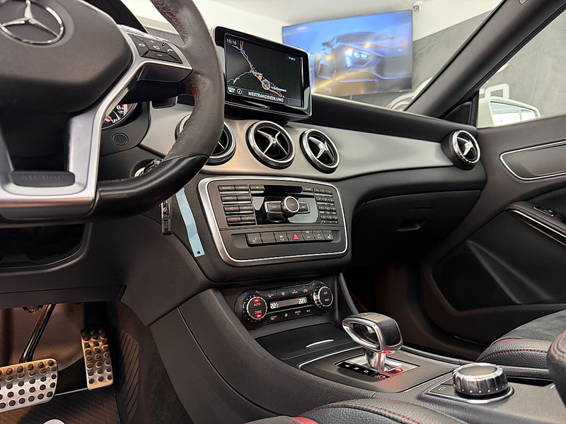 Mercedes-Benz CLA 45 AMG 4MATIC Aut. — photo 15