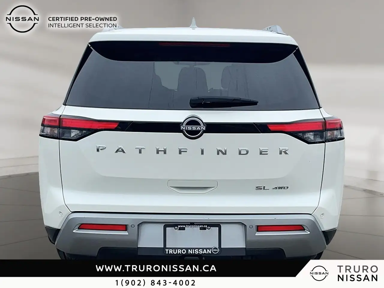 Nissan Pathfinder снимка Nissan Pathfinder