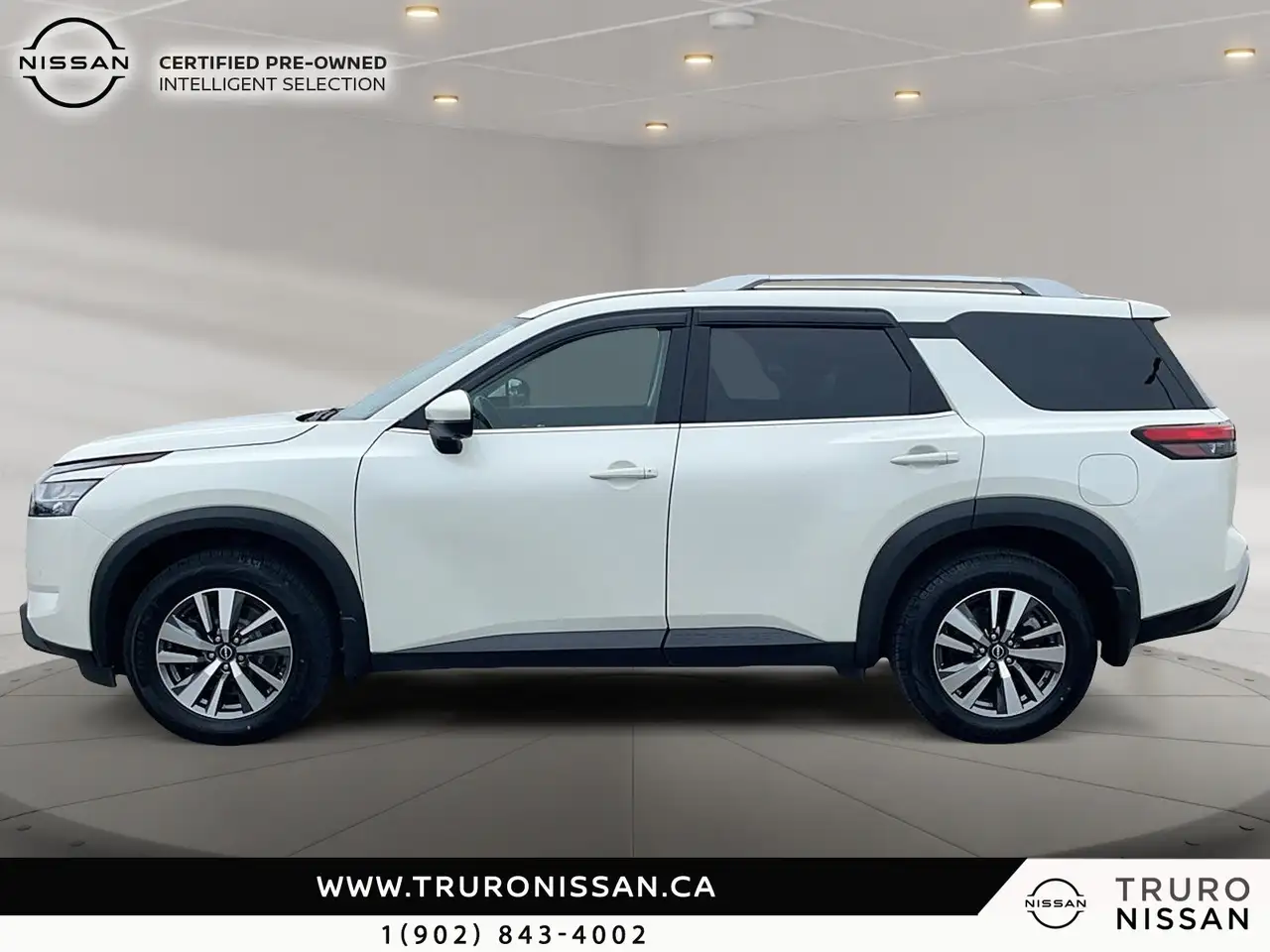 Nissan Pathfinder снимка Nissan Pathfinder