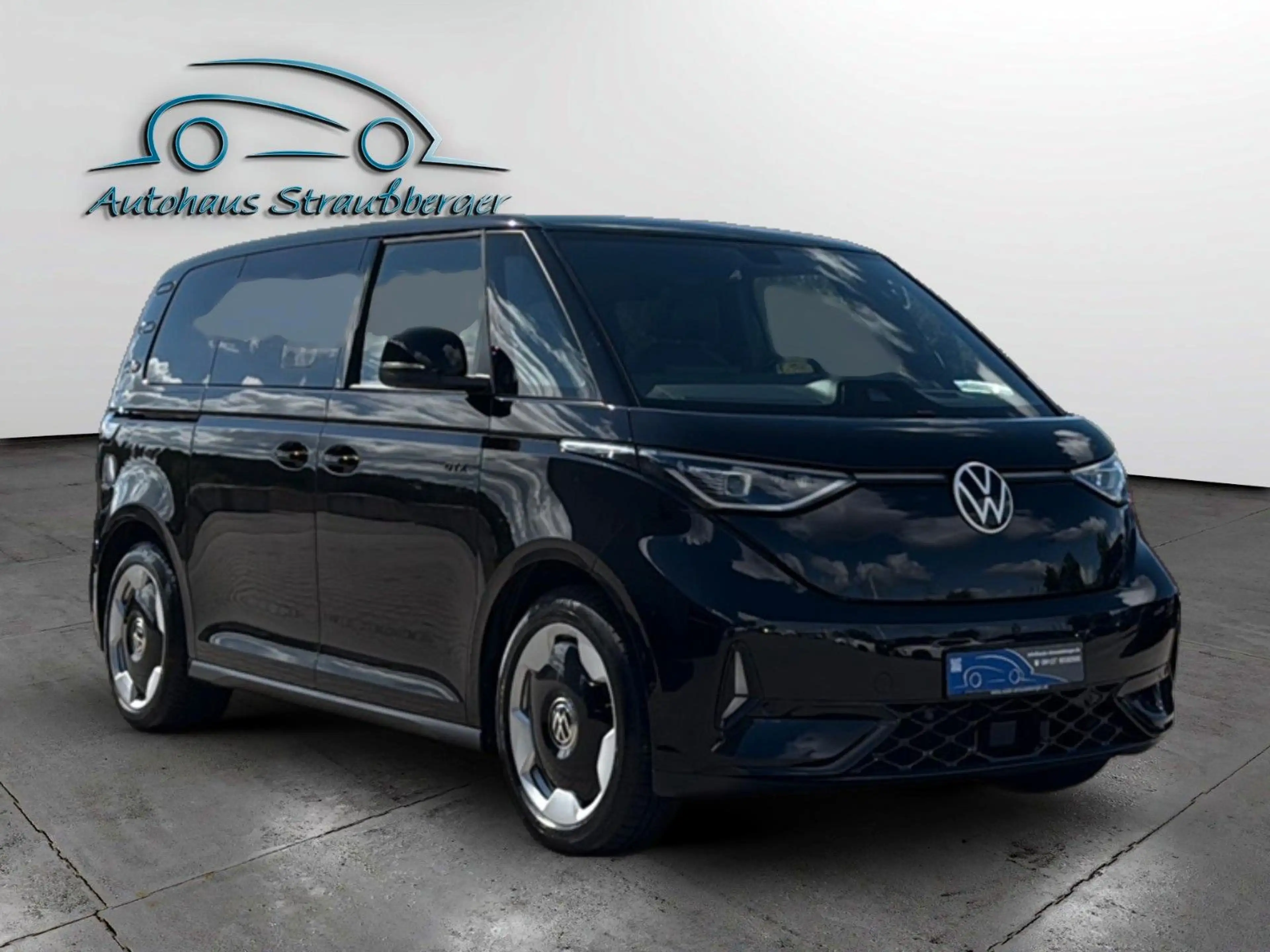 Volkswagen ID. Buzz GTX 4M PANO ACC H/K AHK HUD KZU 360° — photo 6