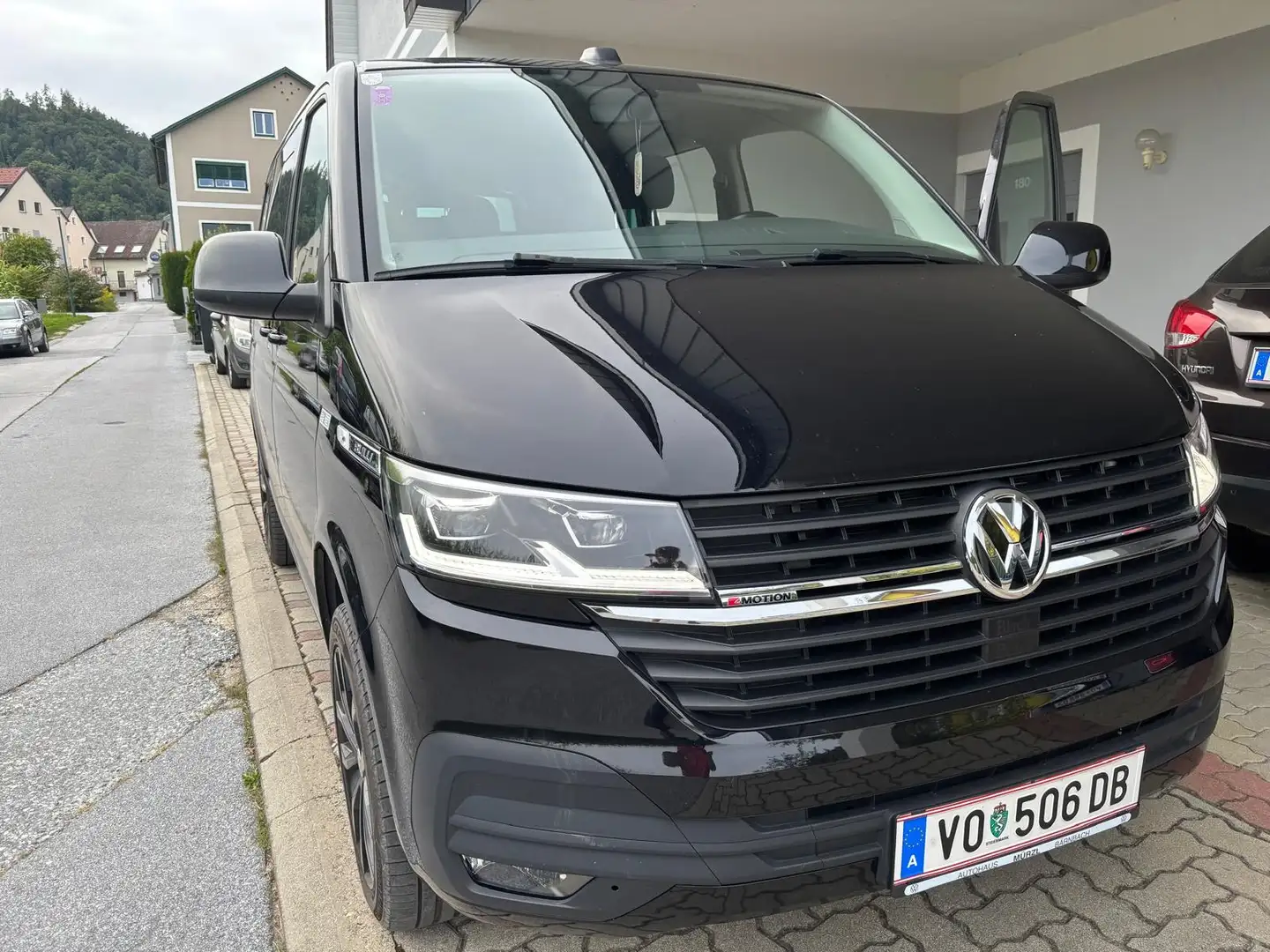 Volkswagen T6.1 Caravelle DSG 4MOTION - 1