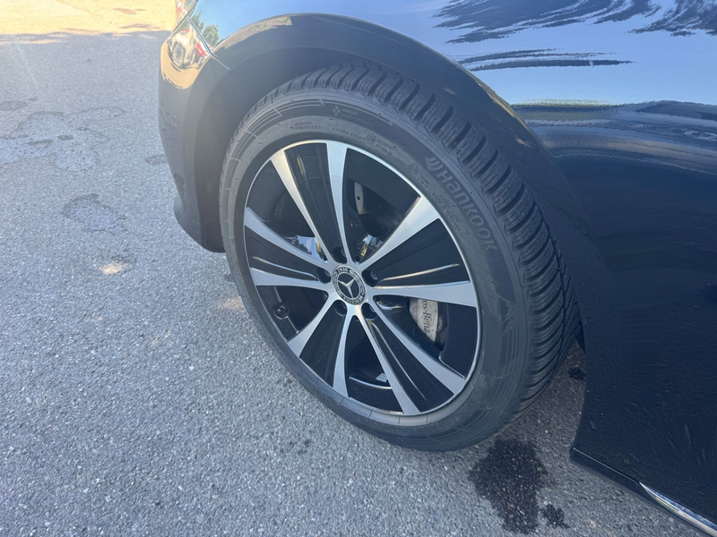 Mercedes-Benz E 400 E T-Modell 4Matic*MltibmLED*360KAM*PANO* — photo 11