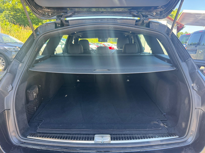 Mercedes-Benz E 400 E T-Modell 4Matic*MltibmLED*360KAM*PANO* — photo 14