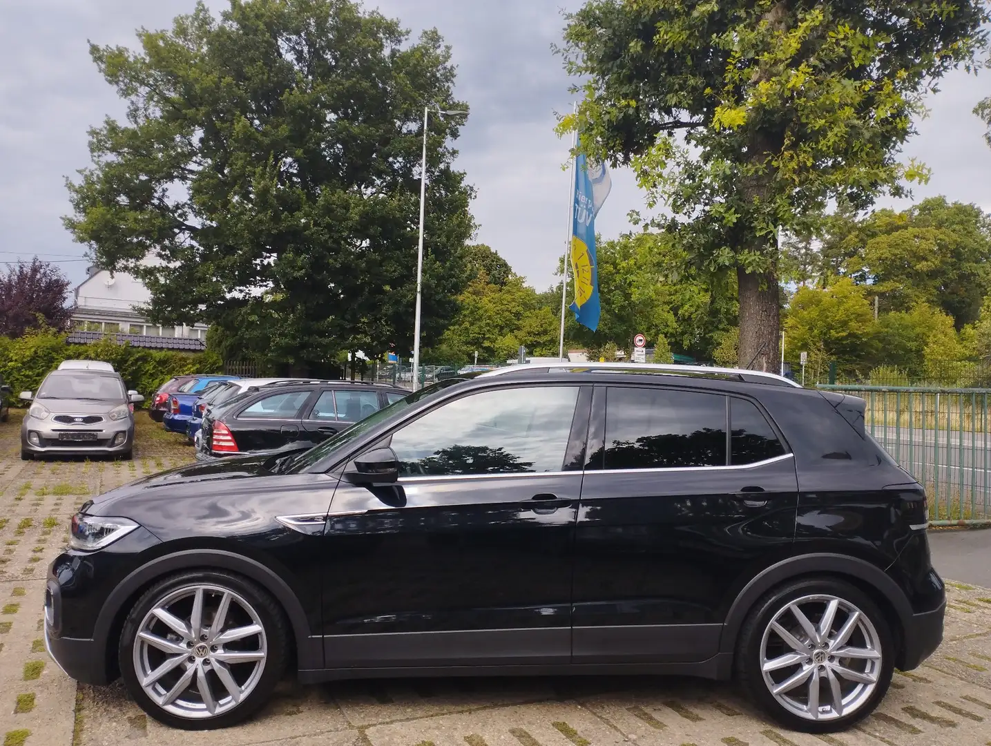 Volkswagen T-Cross 1.0 TSI Style R-Line 19"ALU+SPORTFAHRWERK+ANDROID! Schwarz - 2