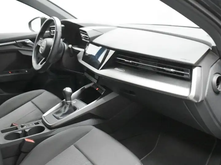 Audi A3 2022, foto 38