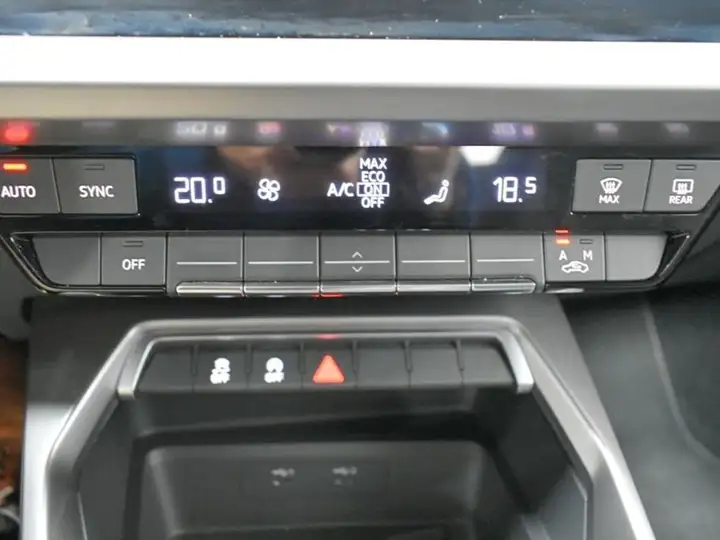 Audi A3 2022, foto 18