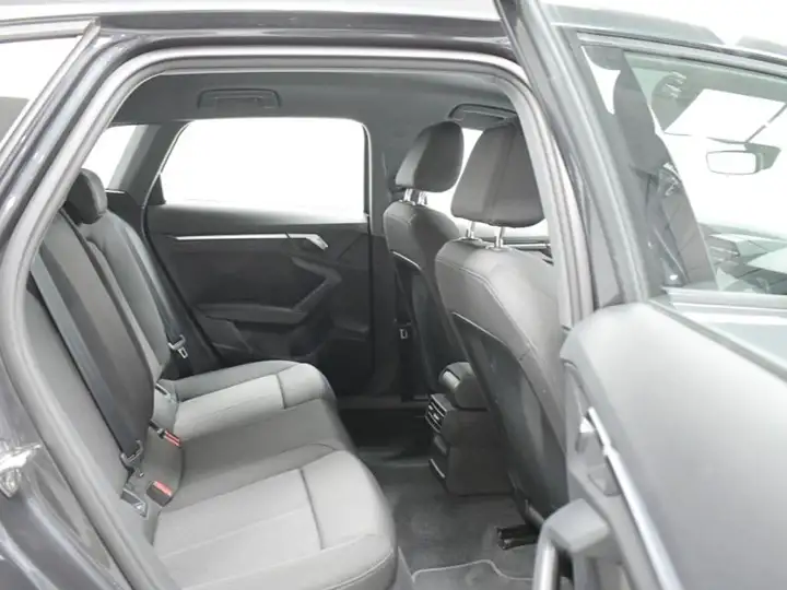 Audi A3 2022, foto 37