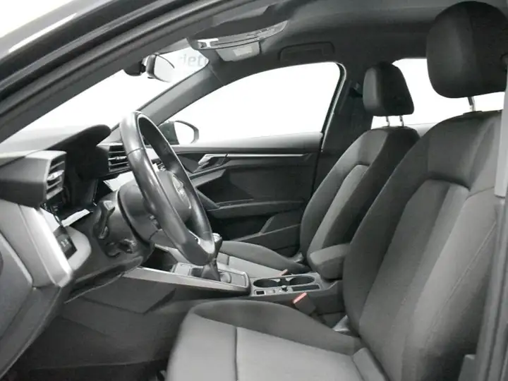 Audi A3 2022, foto 9