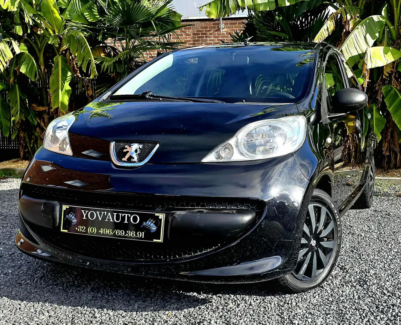 Peugeot 107 107 1.0i 12v Urban Noir - 1
