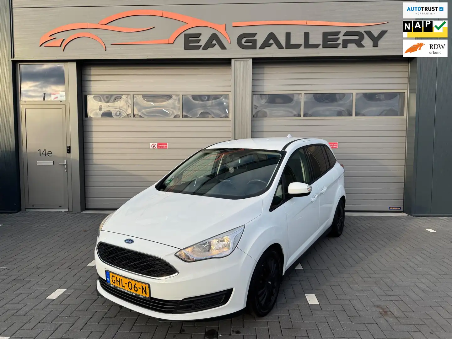 Ford Grand C-Max 1.0 Ambiente | CarPlay | Camera | Airco | Wit - 1
