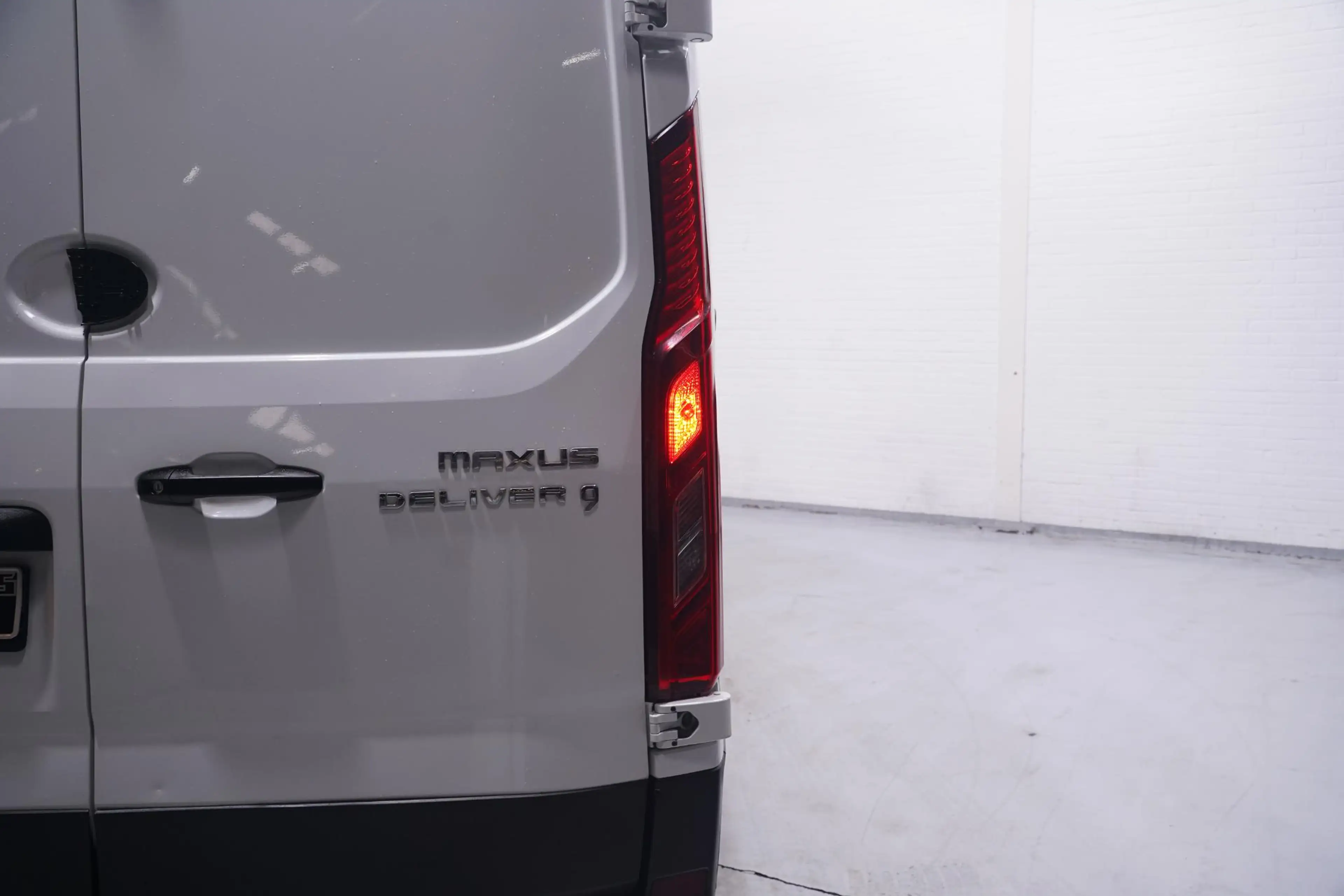 Maxus Deliver 9 2.0 CiT 148 pk L3H2 Airco, Apple Carplay Camera, C — photo 11