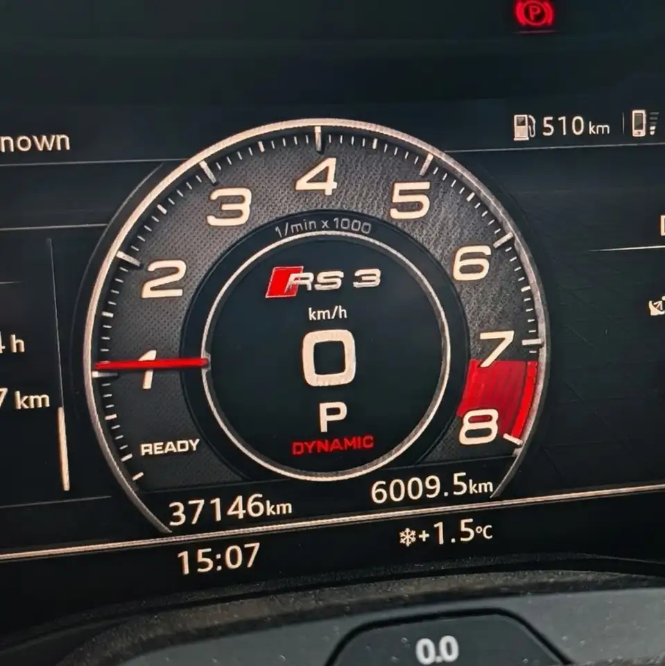 Audi RS3 снимка Audi RS3